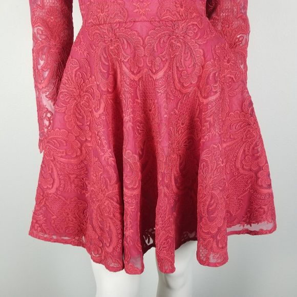 Saylor NYC Rita Rasberry Lace Brocade Fit & Flare Exposed Back Mini Dress Size S - Picture 5 of 15